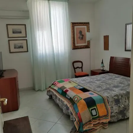 Attico Sant'andrea غالّيبولي